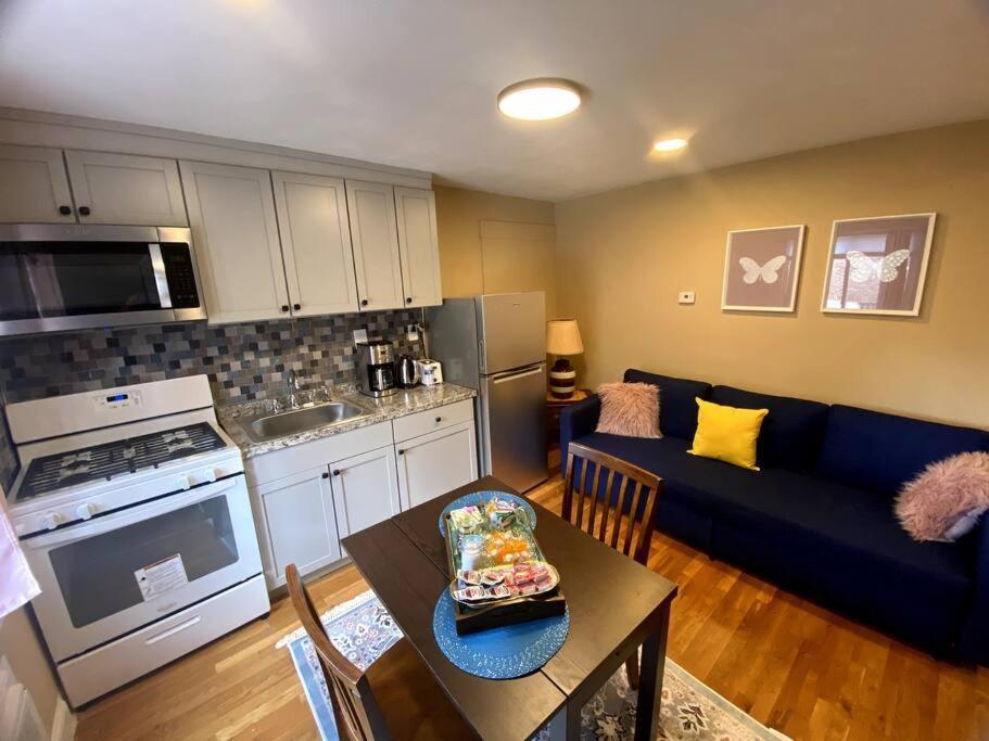 Cozy Boston Getaway Apartment! Free Parking Dış mekan fotoğraf