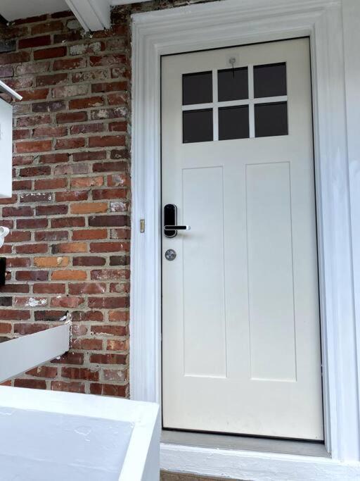 Cozy Boston Getaway Apartment! Free Parking Dış mekan fotoğraf