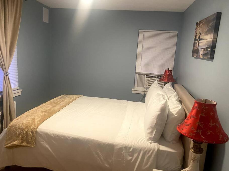 Cozy Boston Getaway Apartment! Free Parking Dış mekan fotoğraf